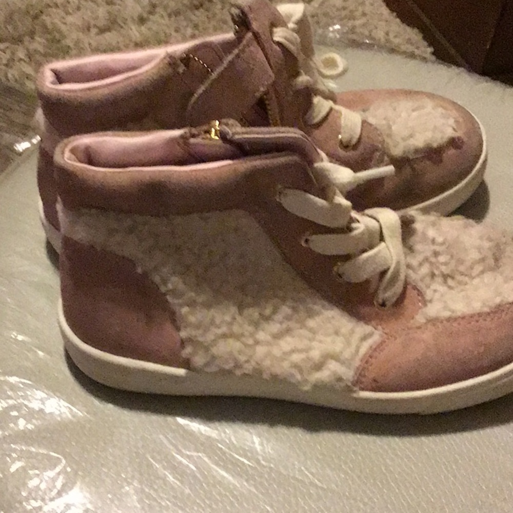 Faux shearling